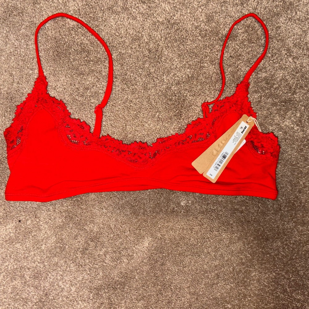 SKIMS Vibrant Red Lace Bralette
